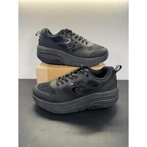 Gravity Defyer Men's Size 11 Black TB9025MBB-m Low Cut Slip Resistant Shoes